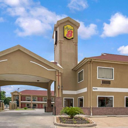 Super 8 By Wyndham Houston/Brookhollow Nw Buitenkant foto